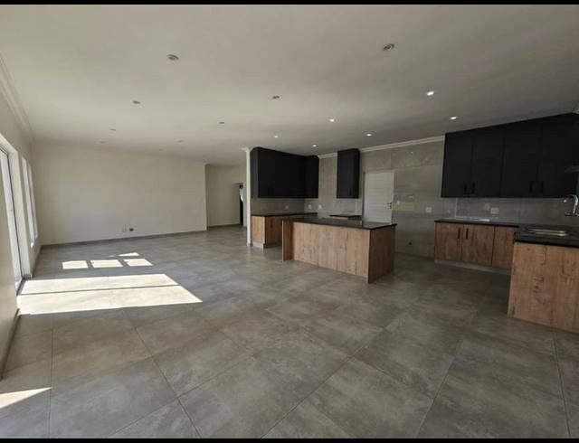 3 BEDROOM HOUSE FOR SALE IN RIVERSPRAY LIFESTYLE ESTATE